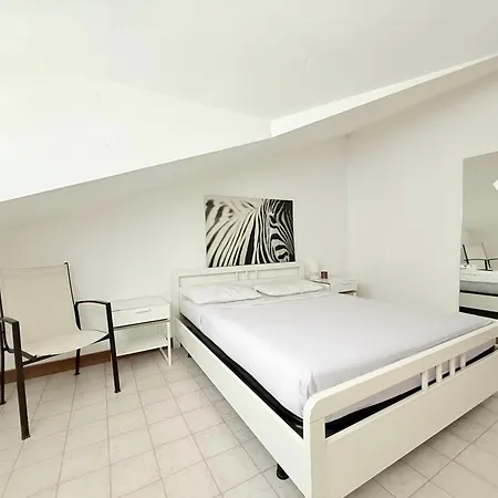 Appartement M170 - Marcelli, Trilocale Fronte Mare Con Posto Auto Marcelli
