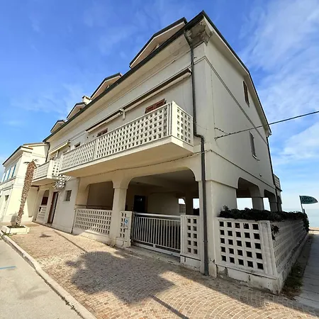 M170 - Marcelli, Trilocale Fronte Mare Con Posto Auto Appartement *